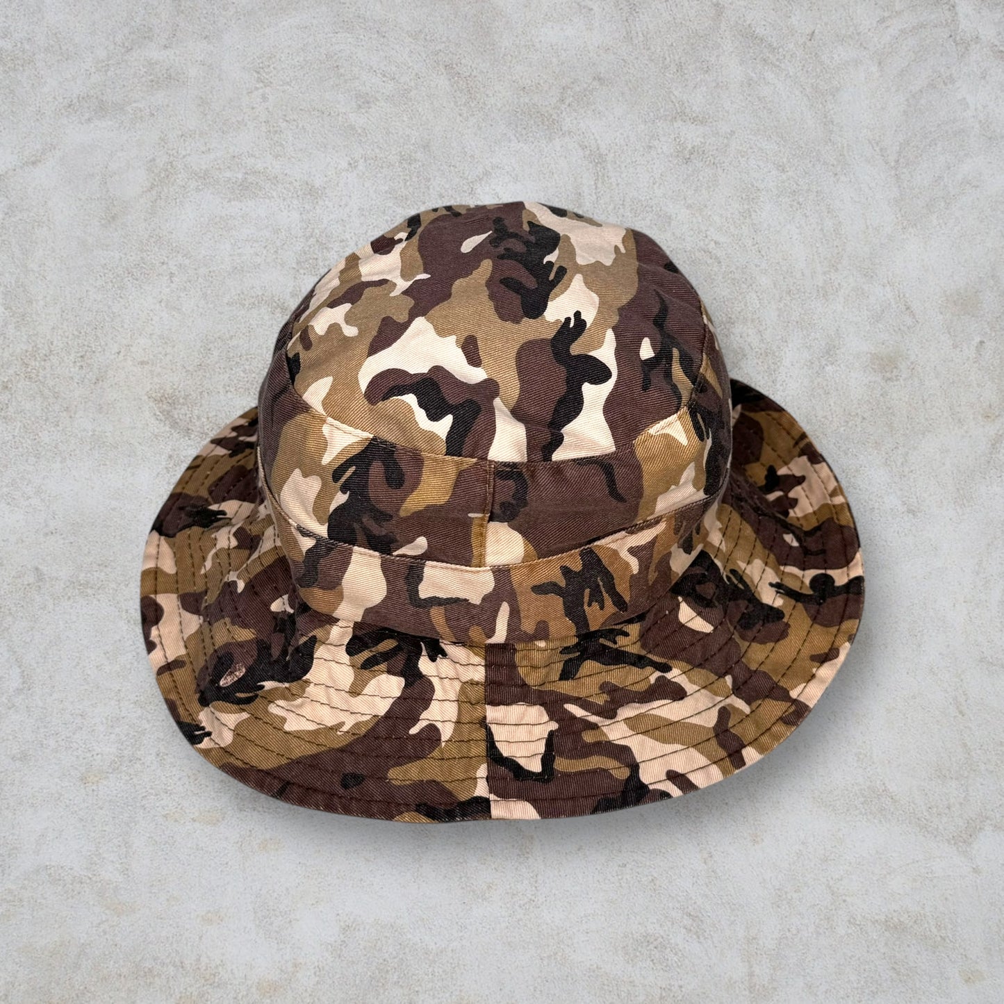 Cappello da pescatore camouflage