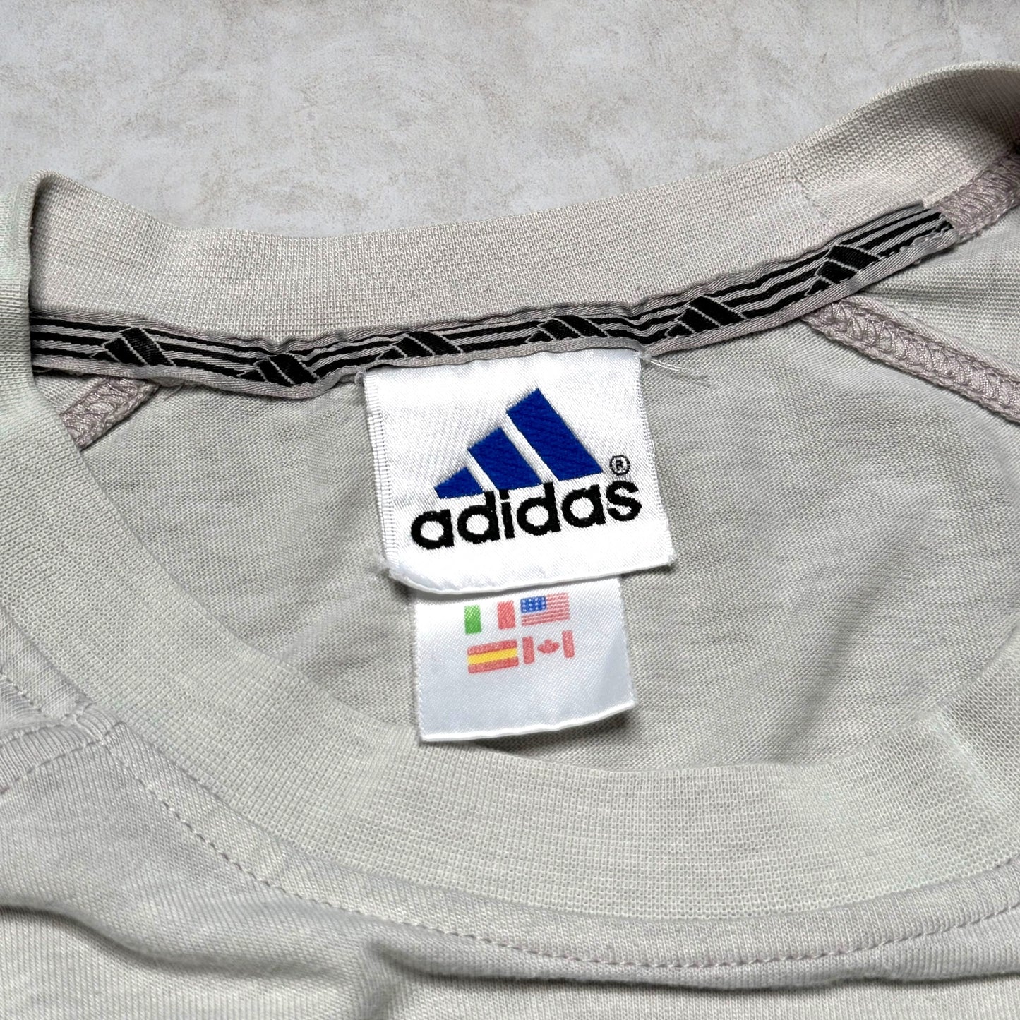 T-Shirt Vintage Adidas taglia XL