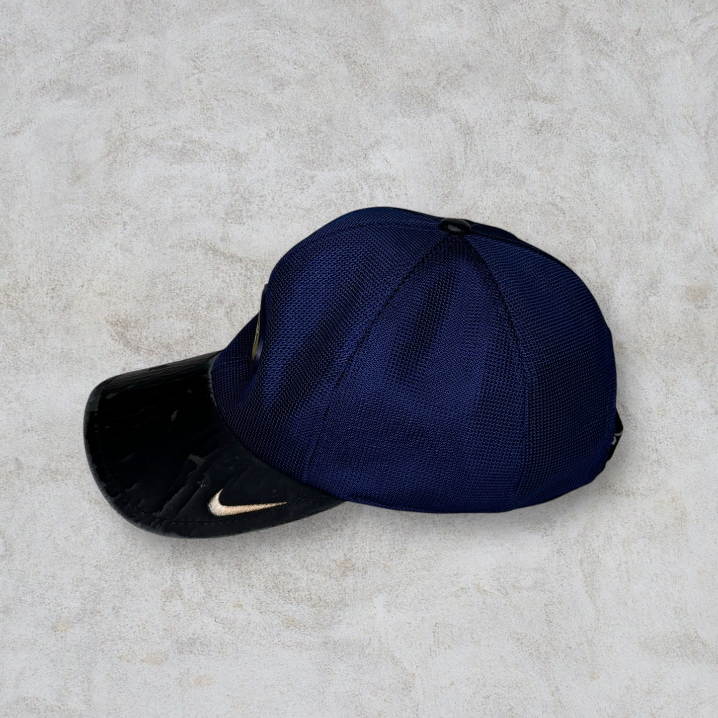 Vintage '80 Nike Swoosh Cap