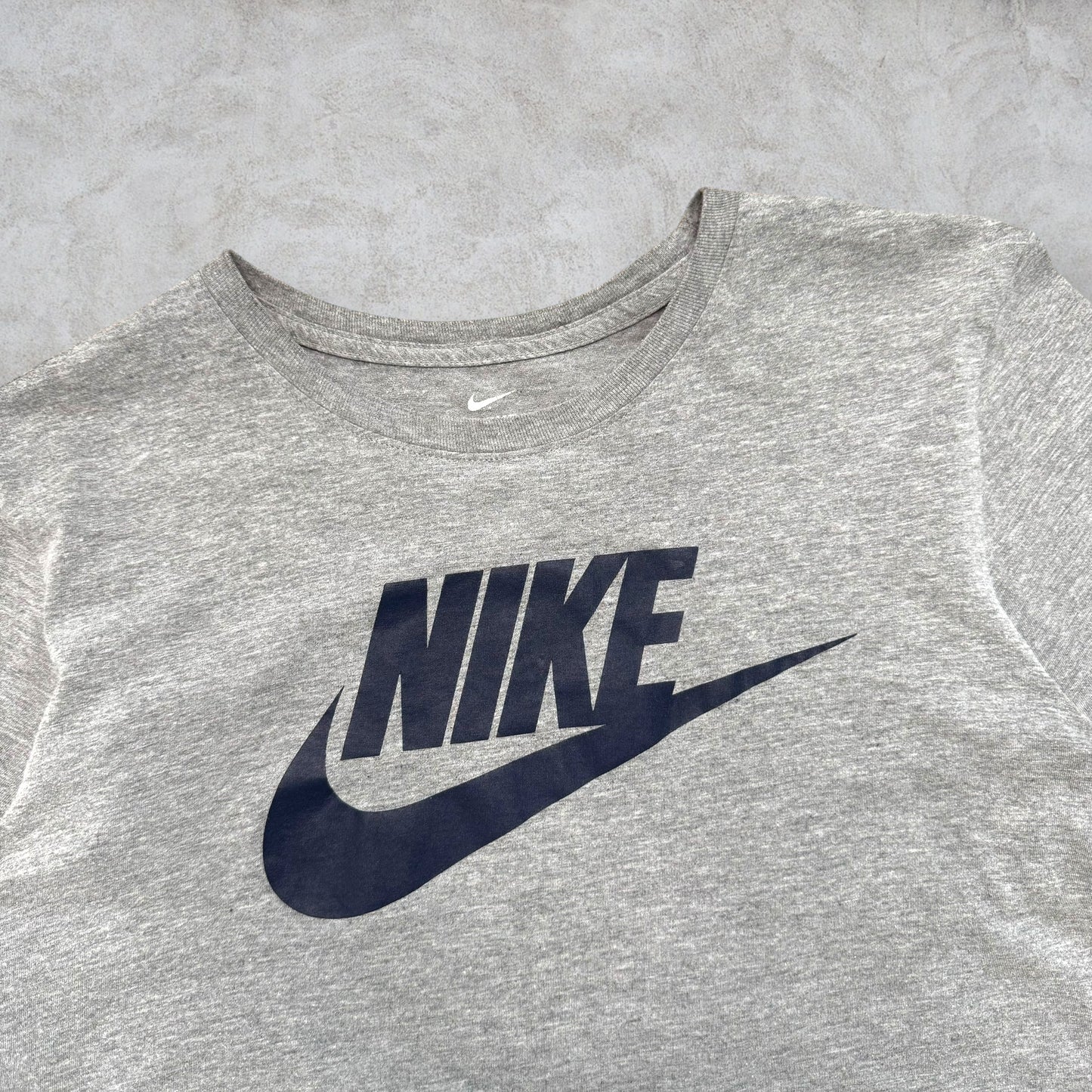 T-Shirt Nike Logo Stampato taglia M